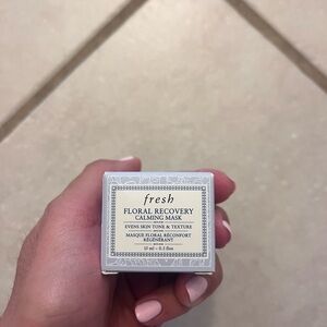Fresh Floral Recovery Mask